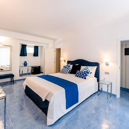 Bed and Breakfast Beb Palazzo Mancini Минори Экстерьер фото