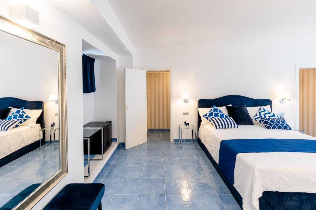 Bed and Breakfast Beb Palazzo Mancini Минори Экстерьер фото
