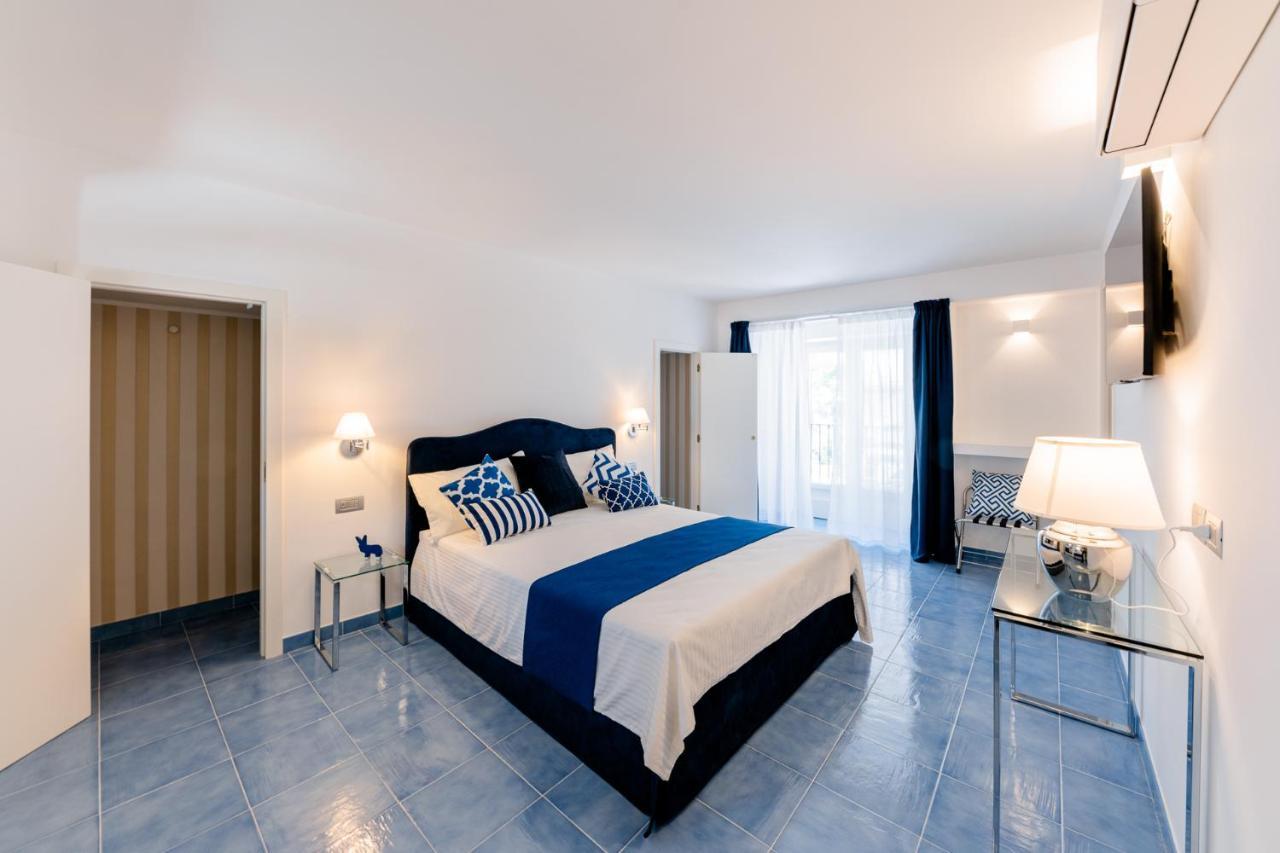 Bed and Breakfast Beb Palazzo Mancini Минори Экстерьер фото