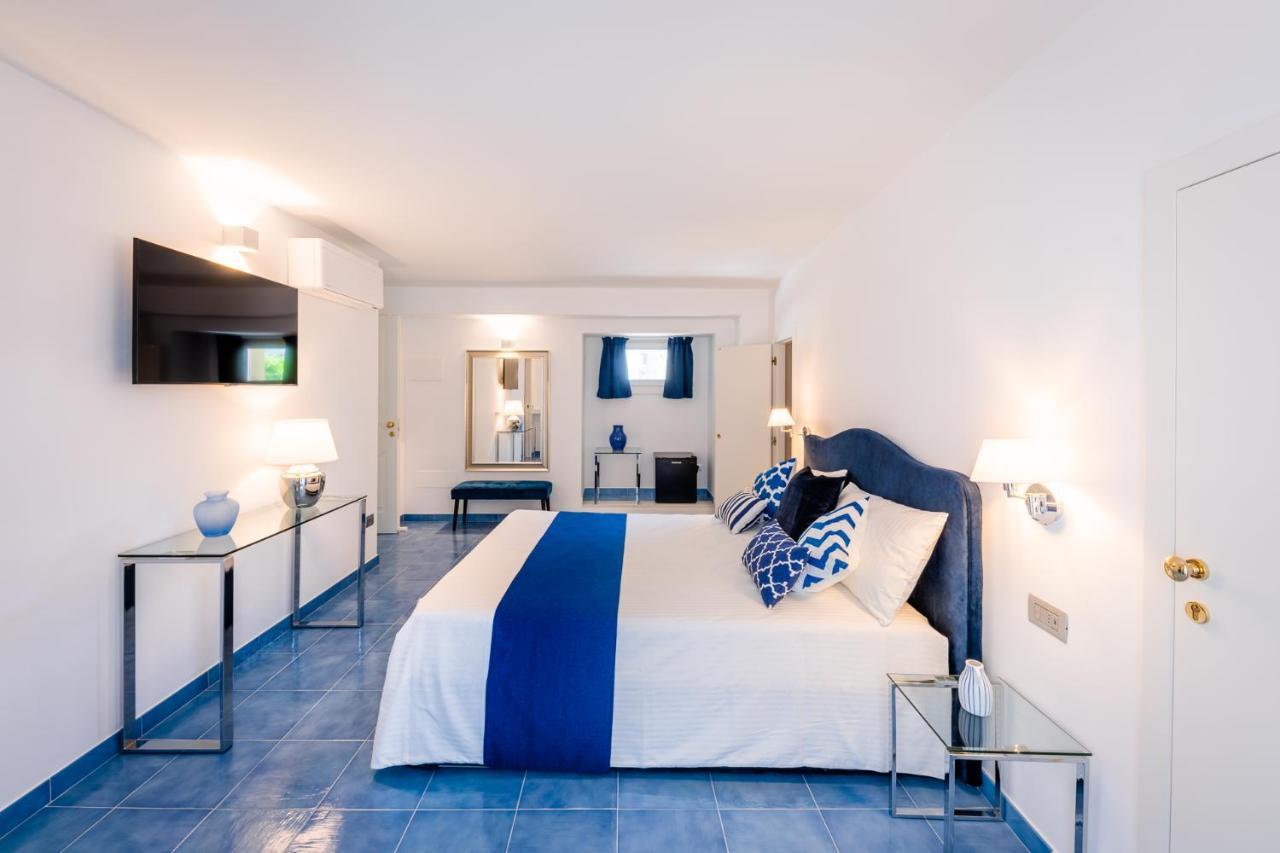 Bed and Breakfast Beb Palazzo Mancini Минори Экстерьер фото